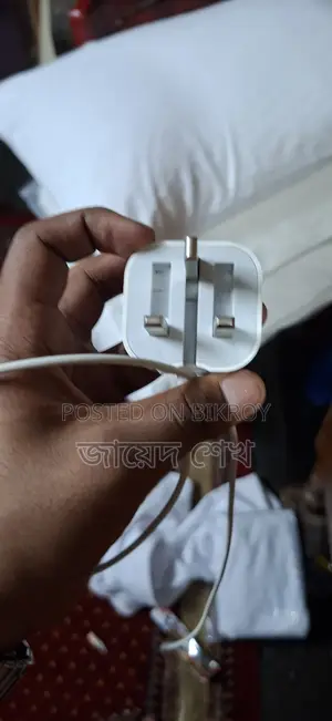 Apple Charger