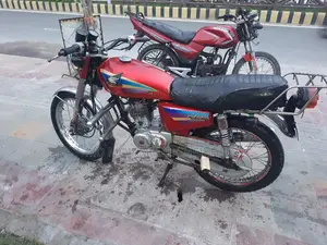 Honda CG125 2003