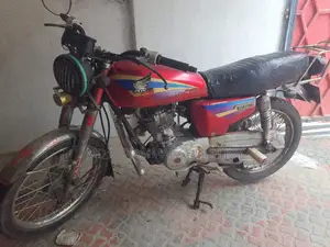 Honda CG125 2003