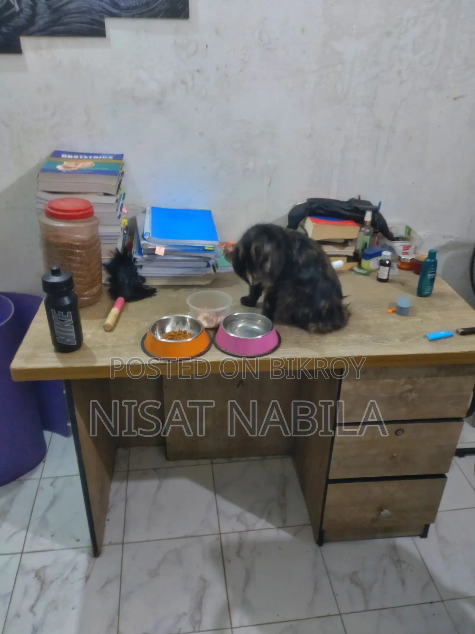 Reading Table