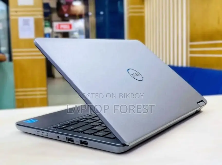 Dell Latitude 3120 (11th Gen) 2-in-1 ল্যাপটপ অফার মূল্যে