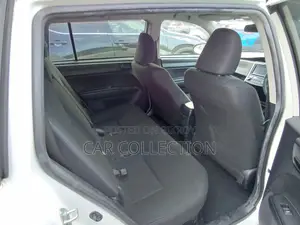 Toyota Fielder Ex Hybrid White 2021