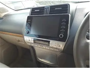 Toyota Prado TX-L 2022