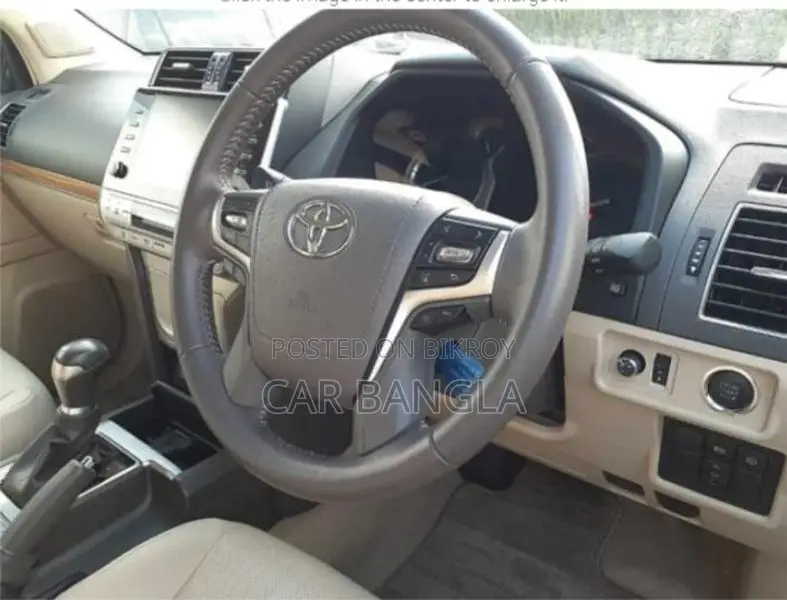 Toyota Prado TX-L 2022