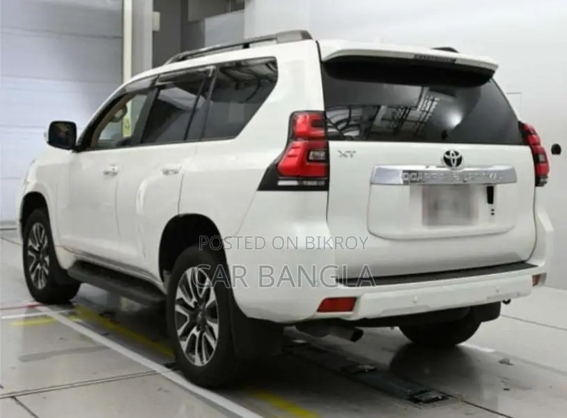 Toyota Prado TX-L 2022