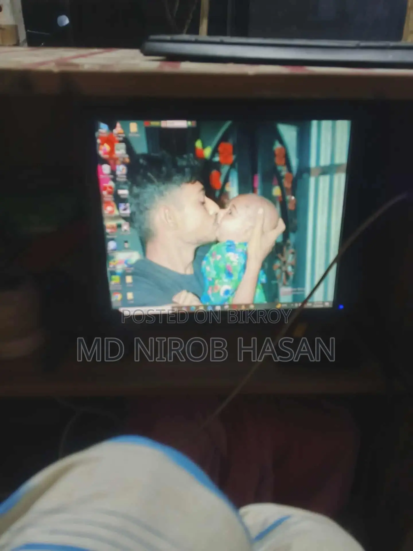 Desktop for sale