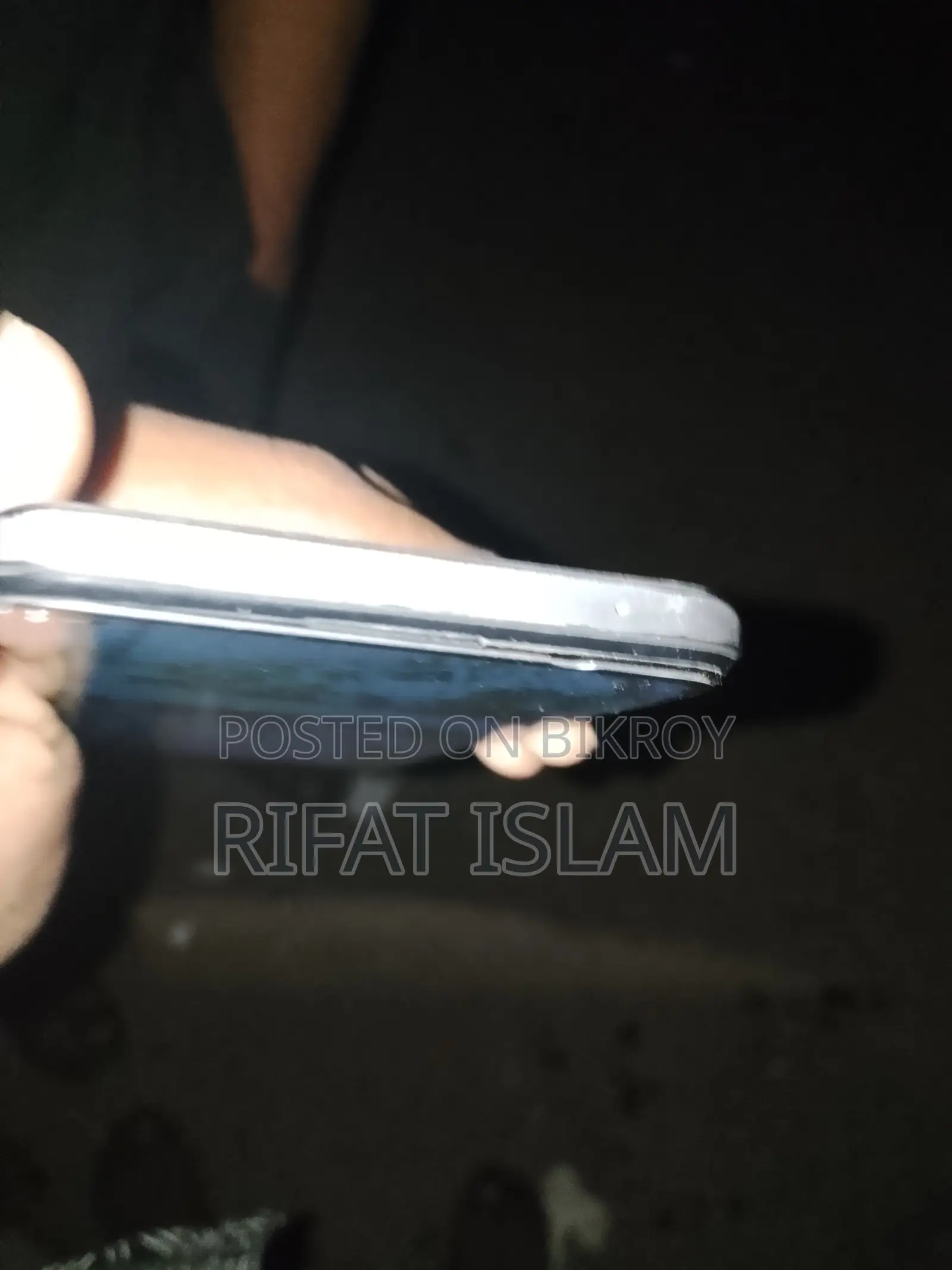 Realme 8 (Used)