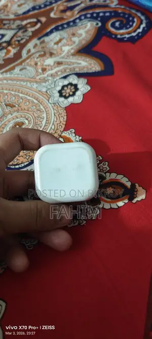 অ্যাপল ২২ ওয়াট পিডি চার্জার