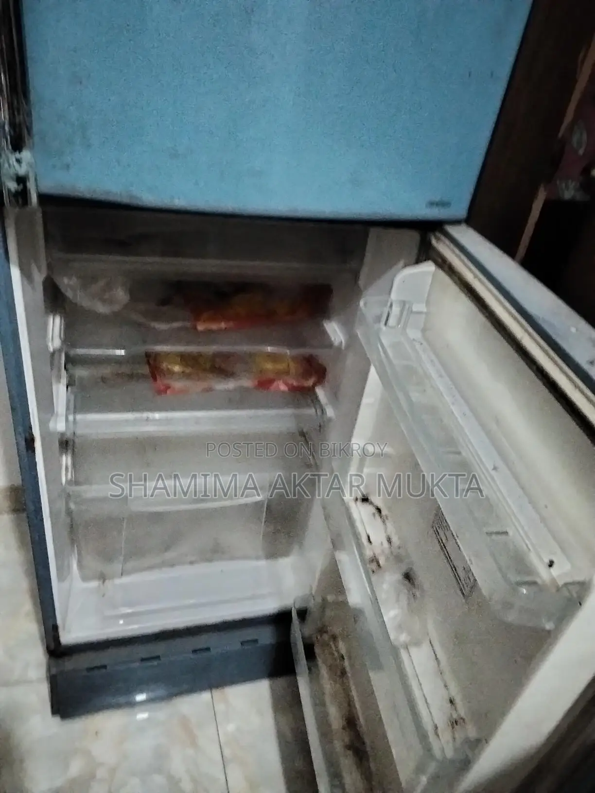 Fridge for sale (Needs gas)