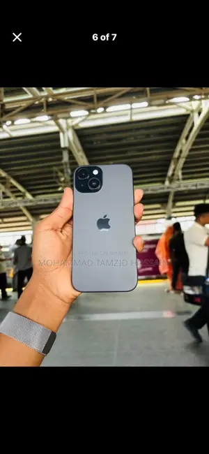 Apple iPhone 15 (Used)
