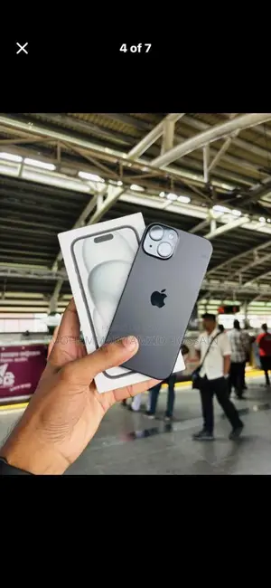 Apple iPhone 15 (Used)