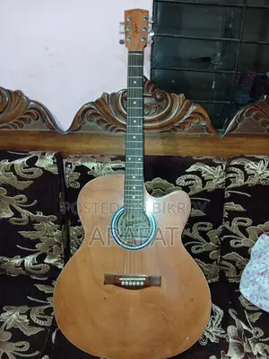 Guitar for sale