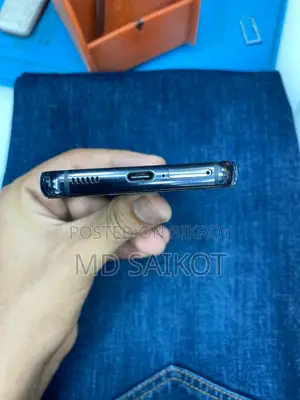 Samsung Galaxy S22 128 GB (ব্যবহৃত)