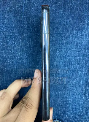 Samsung Galaxy S22 128 GB (ব্যবহৃত)