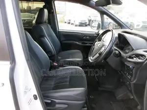 Toyota Esquire GI PREMIUM, POINT 4, 2020