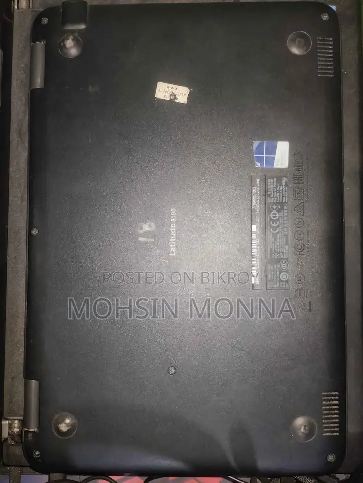 DELL Latitude 3180 4GB RAM 128GB SSD