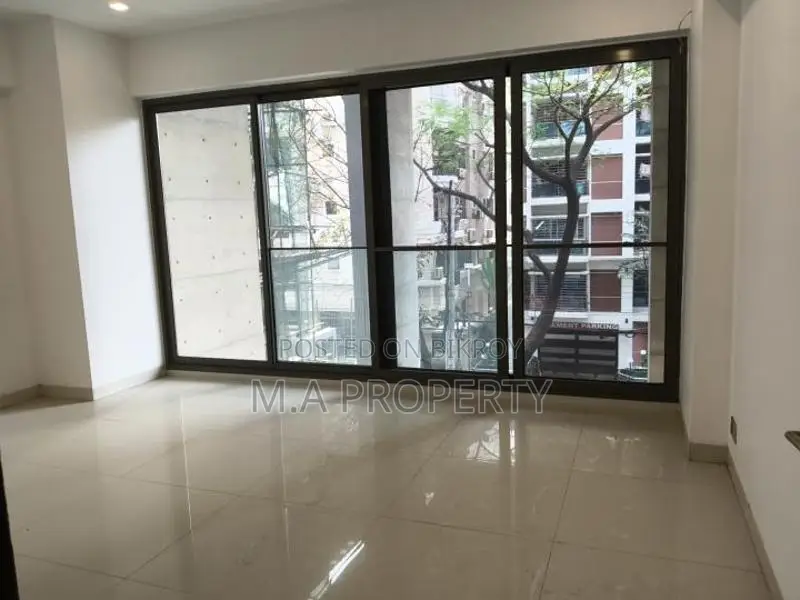 Rent Apartment 3-Bedroom gym+swimming 2-Carpsrk