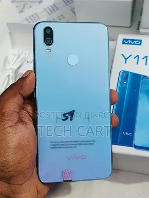 Vivo Y11 with Warranty 6/128 (Used)