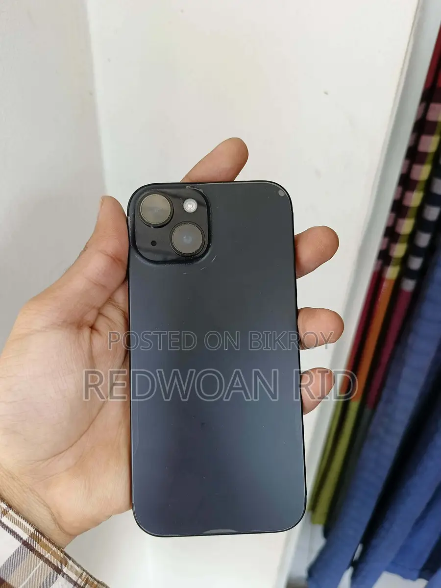 Apple iPhone 15 (Used)