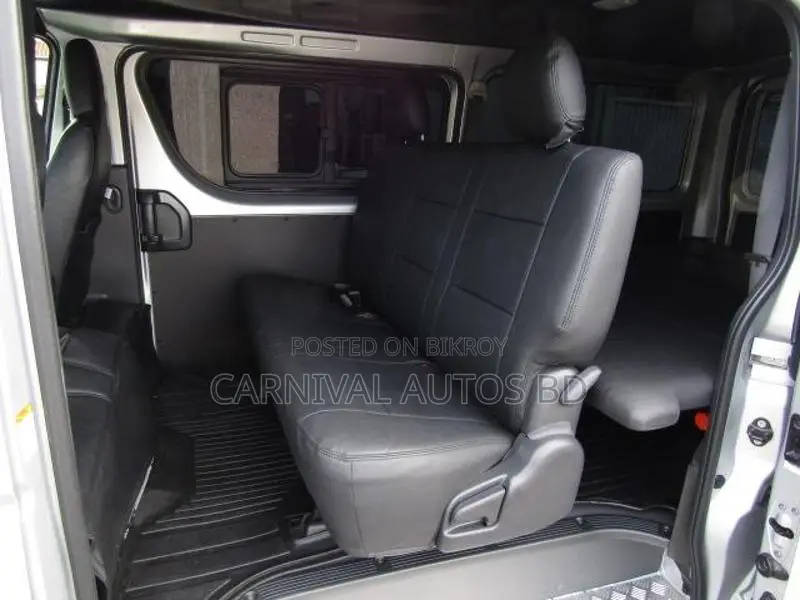 Toyota Hiace GL JAPAN ORIGINAL 2021
