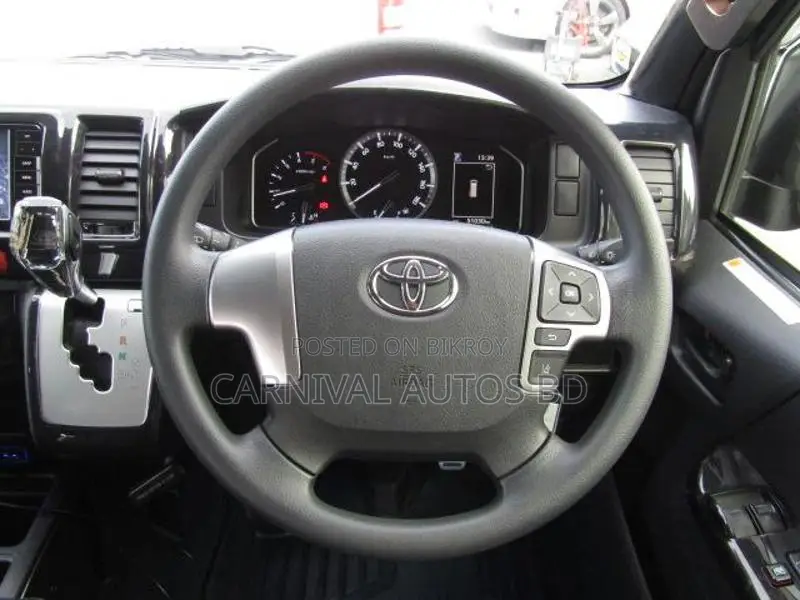 Toyota Hiace GL JAPAN ORIGINAL 2021