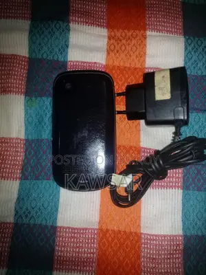 Nokia Asha 200 (Used)