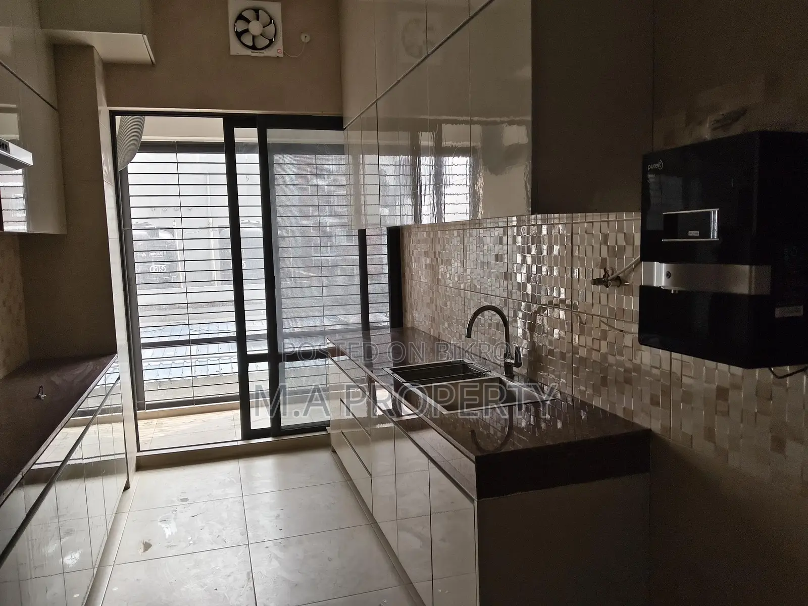 Rent Apartment Brand New 4-bedroom 2-carpark Gym+swimming