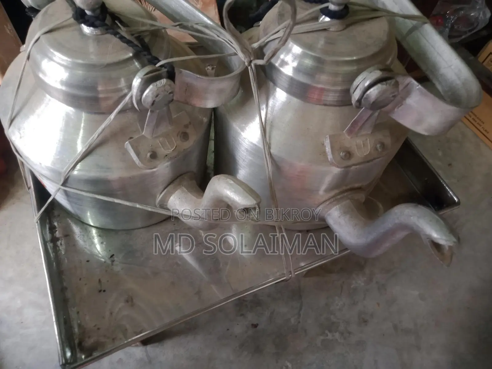 New 2-Piece Large Kettle and Wash Basin/Tray for Sale at an Affordable Price