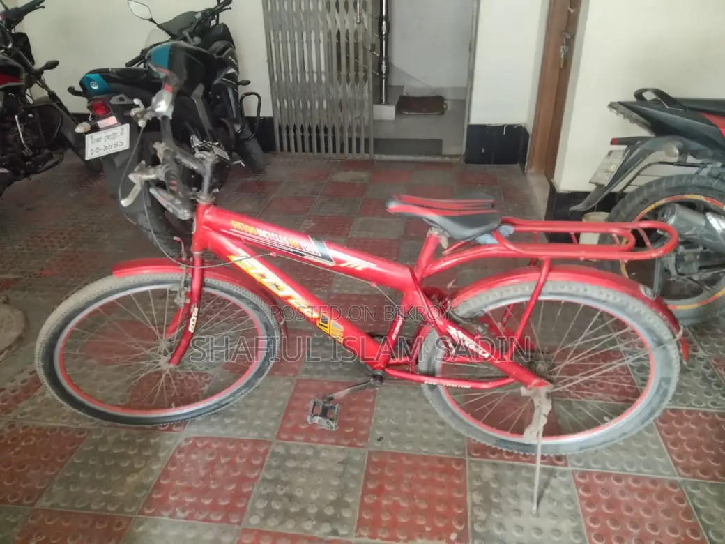বিক্রয় করা হবে – প্রায় নতুন সাইকেল!