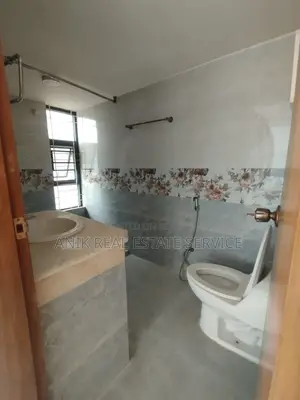 গুলশান ১-এ ভালো মানের ৩ বেডরুমের আনফার্নিশড ফ্ল্যাট ভাড়া