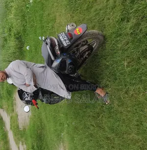 Hero CBZ Xtrem 2012