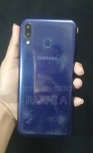 স্যামসাং গ্যালাক্সি এম২০ (ব্যবহৃত)