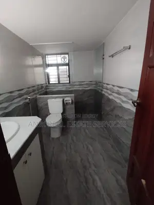 Swmming Pool Gym 4 Bedroom Un Farnised Flat Rent At Gulshan North
