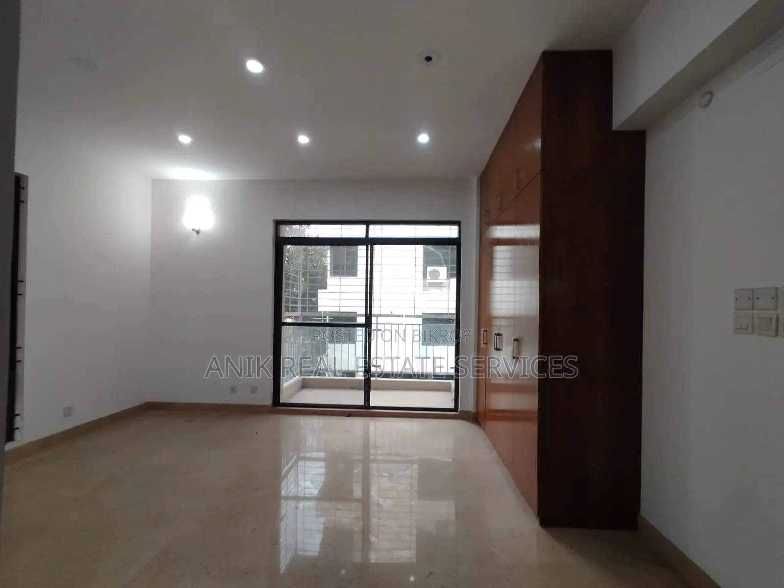 Swmming Pool Gym 4 Bedroom Un Farnised Flat Rent At Gulshan North