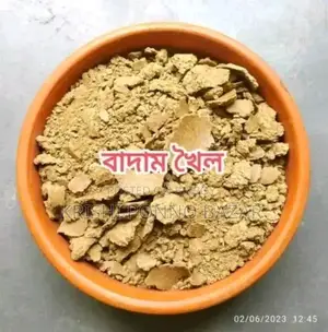 বাদাম খৈল