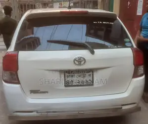 Toyota Fielder 2014