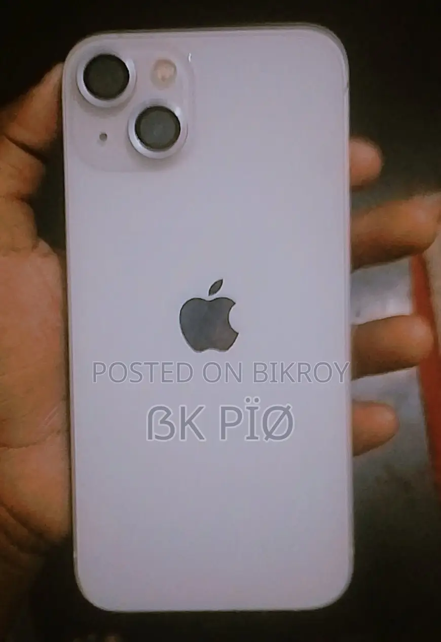 Apple iPhone 13 . (Used)