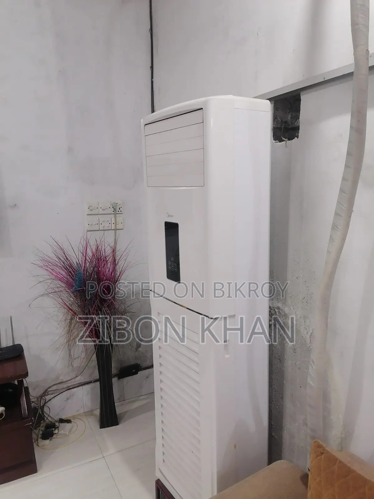 Ac Floor Standing