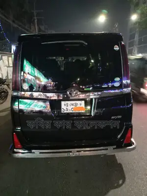 Toyota Noah wxb 2018
