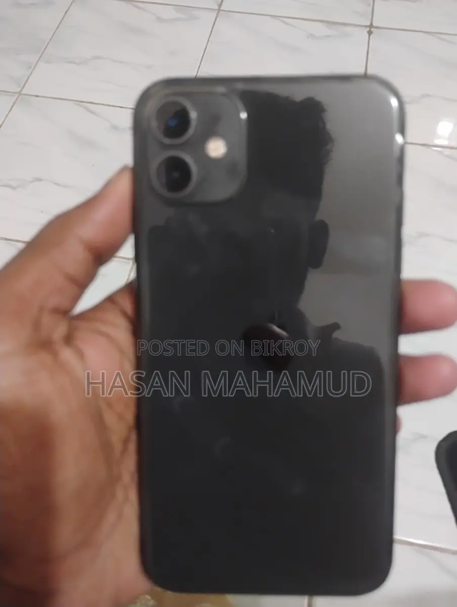 Apple iPhone 11 (Used)