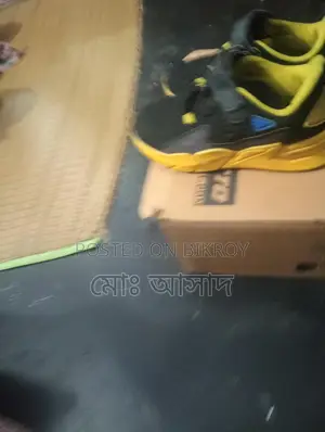 Sneaker for Sale