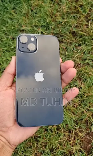 Apple iPhone 13 (Used)