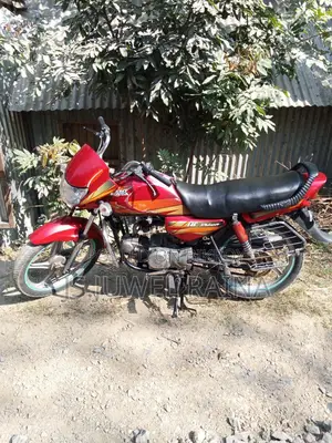 Hero HF Deluxe . 2012