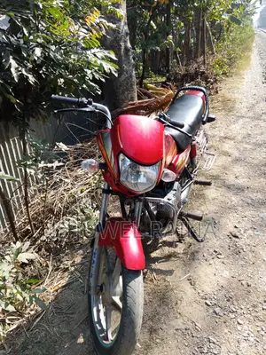 Hero HF Deluxe . 2012