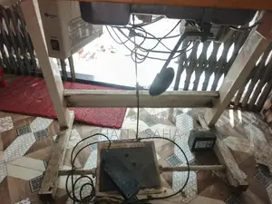 এটি Juki ব্র্যান্ডের মেশিন