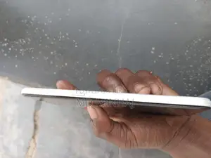 OPPO F17 . (Used)