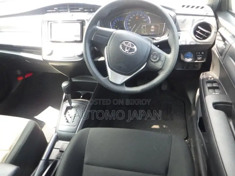 Toyota Axio EX 2020