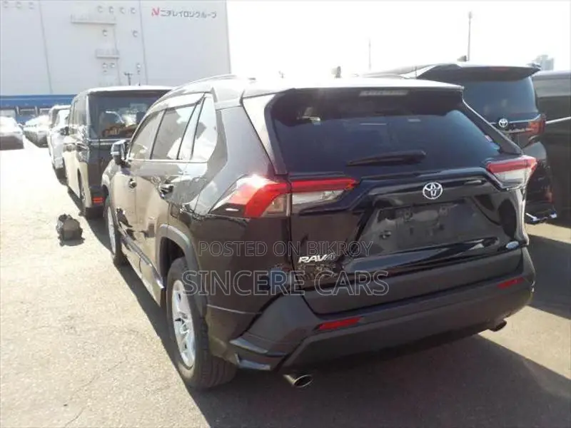 Toyota RAV4 X NON HYB 4 POINT 2021