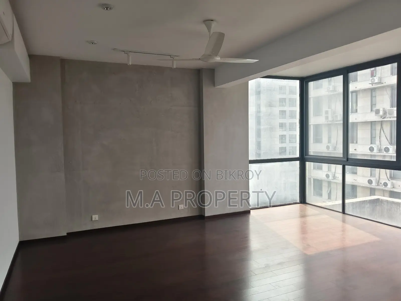 3250sqft 4-Bedroom Apartment Gulshan North