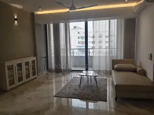 3250sqft 4-Bedroom Apartment Gulshan North